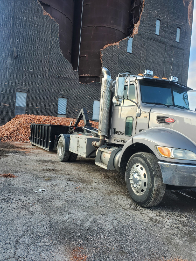 Reme General Contracting Peterbilt-2